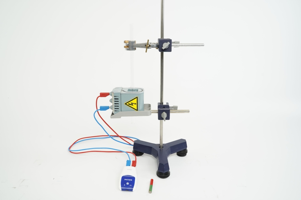 Tensiunea indusa si legea de inductie a lui Faraday cu Cobra SMARTsense P2441265